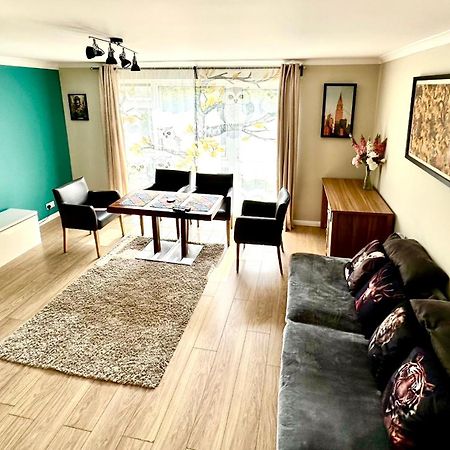 Apartamento Heart Of Windsor Exterior foto
